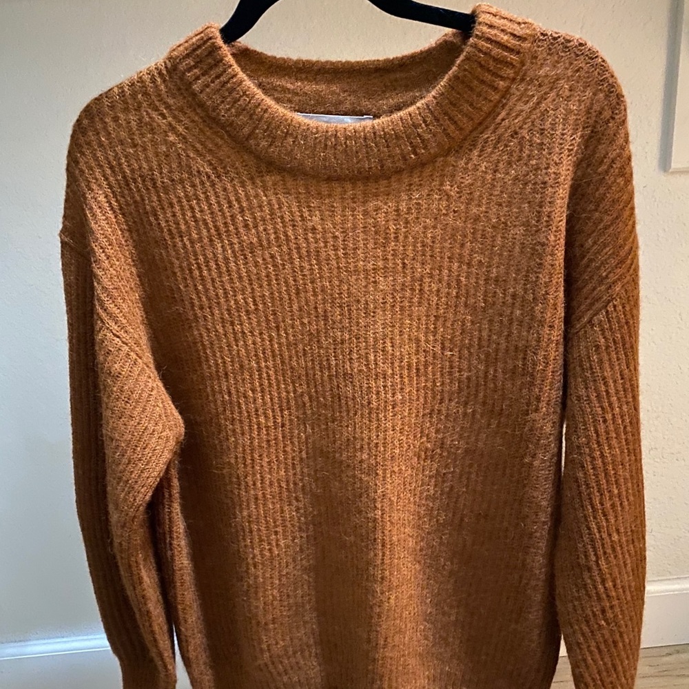 Everlane oversized alpaca crew - never worn